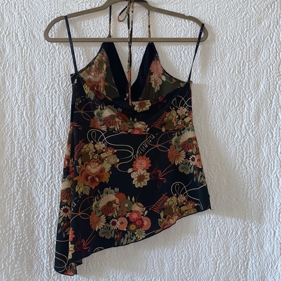 Forever 21 Asymmetrical V-Neck Halter Top - Picture 2 of 5